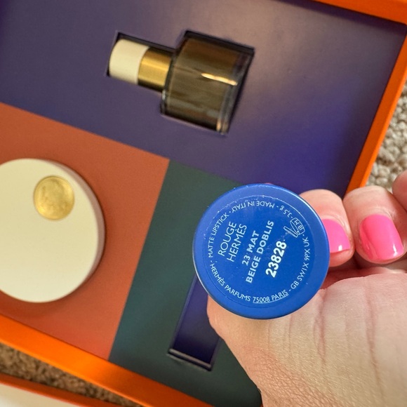 Hermes Ombres Minérales Eyeshadow Set in Gold - Picture 5 of 5